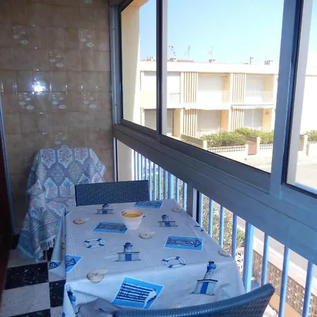 Appt 3 Pieces 6 Personnes Avec Parking, A 300m Des Commerces - Fr-1-229c-49 Apartment Port-la-Nouvelle